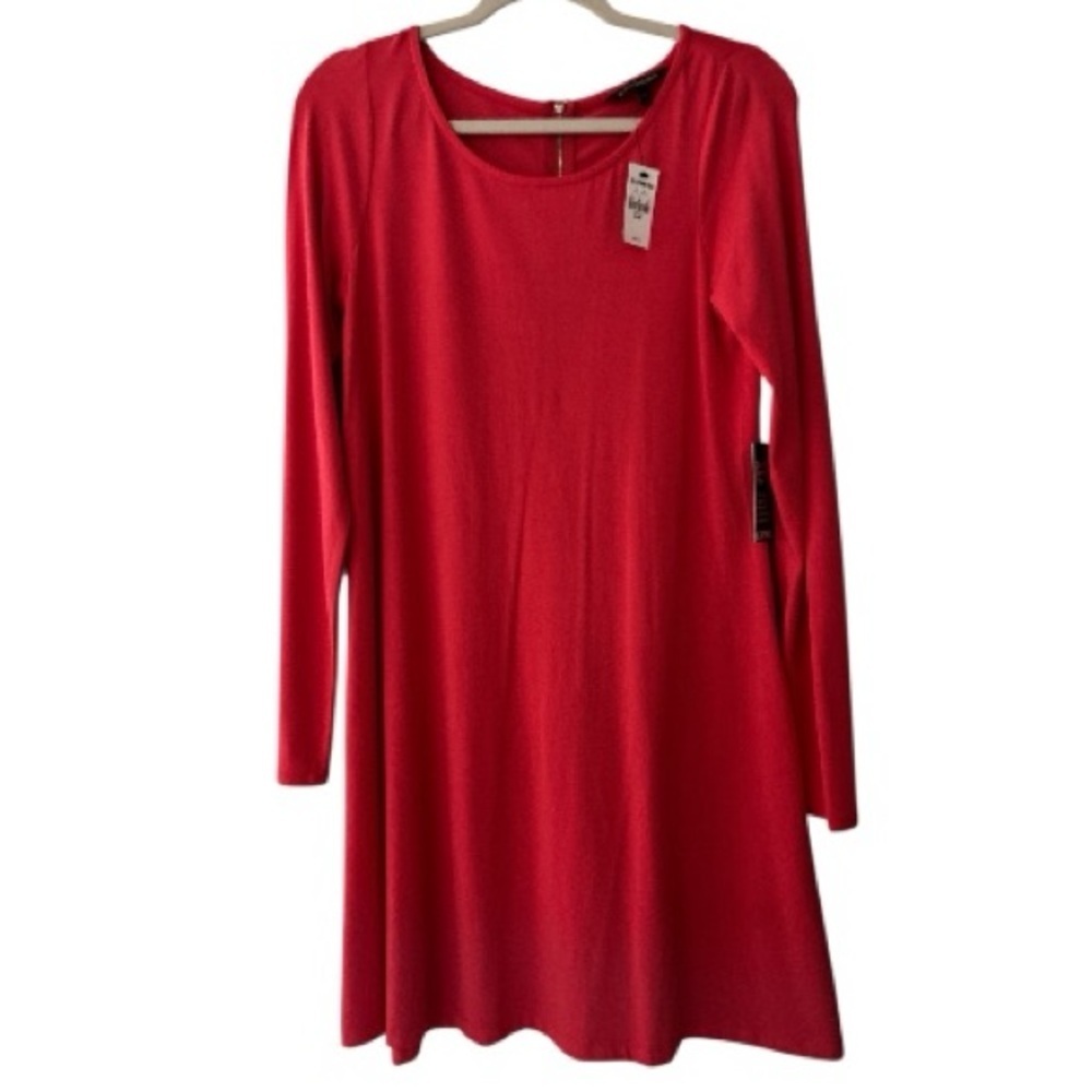 EXPRESS soft T-shirt dress, pink salmon SZ medium. Zipper closure, long sleeves.
